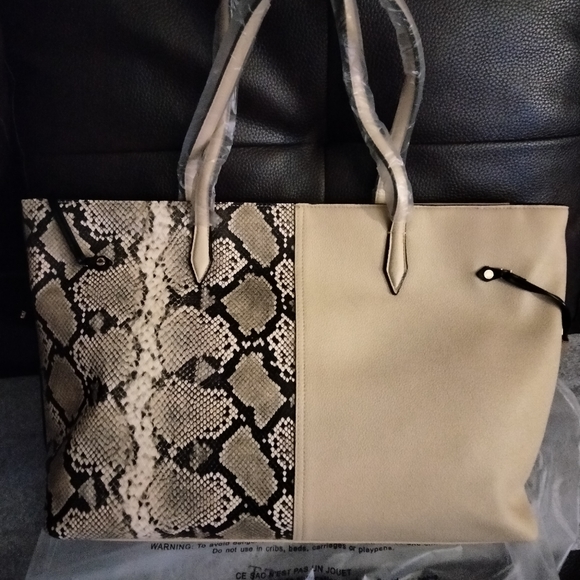 Victoria secret - Picture 5 of 6